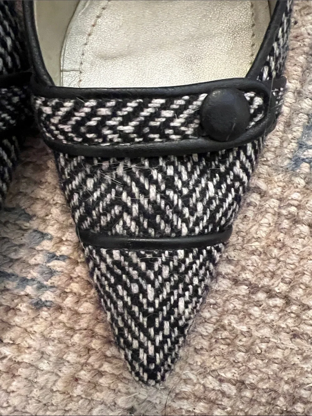 Kitten Heel in Black & White Tweed